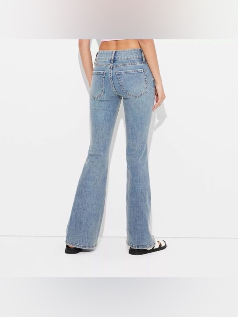 Wild Fable Light Wash Bootcut Women’s Jeans